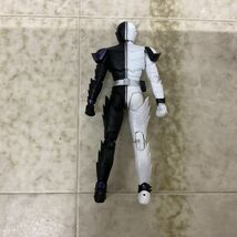 1円〜 BANDAI S.H.Figuarts 真骨彫製法 仮面ライダーW ファングジョーカー_画像3