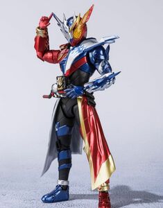 S.H.Figuarts 仮面ライダービルド クローズビルドフォーム