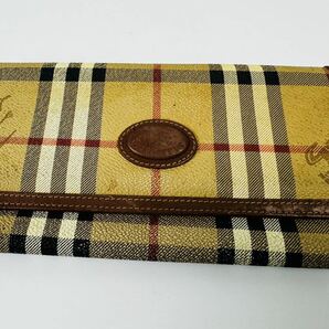 Э BURBERRY バーバリー 長財布 ノバチェック 柄 ブラウン× チェック レザーキャンバス/264903/430-51 の画像1