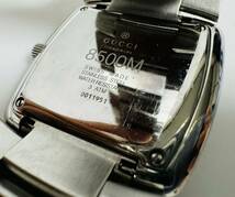 ● GUCCI グッチ 8500M スクエア クオーツ グレー文字盤 メンズ腕時計 （コマ付）/265633/515-51_画像9
