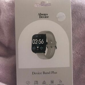 新品　未開封品　スマートウォッチ　デバイスバンド　plus deviceband アイボリー 白　腕時計