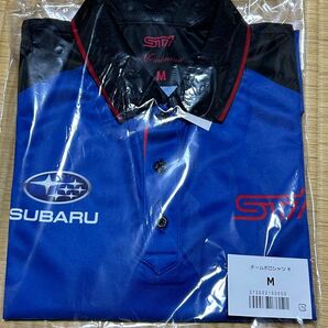 SUBARU スバル STI チームポロシャツ Mサイズ　WRブルー 価格 14,300円 （税抜き：13,000円）
