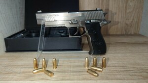 精巧 1/2スケール ミニチュアモデルガン　SIG SAUER P226　ガンカラー　追加ダミーカートセット　　ミリタリー　トイガン　モデルガン