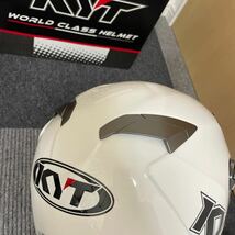 新品未使用 KYT ジャパン CASCO C5 フルフェイス ヘルメット XSサイズ 53〜54 ソリッドホワイト バイク 2輪 (90)_画像7