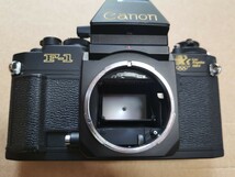 CanonキャノンNewF-1　1984年 ロスオリンピックモデル.極美品.NewFD50㎜F1.4_画像2