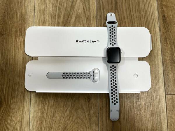 ☆ Apple Watch Series4 NIKE(GPS+Celluular) 40mm ☆