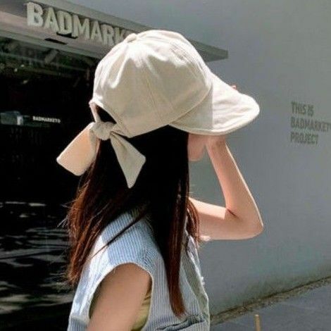 ホワイト つば広帽 UV対策 紫外線対策 夏のお出かけに