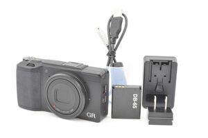 美品★RICOH リコー GRII APS-CサイズCMOSセンサー搭載 ローパスフィルタレス コンパクトデジタルカメラ R1784