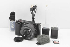 超美品★SONY ソニー VLOGCAM ZV-E10 パワーズームレンズキット ブラック ZV-E10L B Vlog用カメラ APS-C ミラーレス一眼カメラ R1779