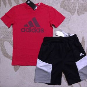 新品★adidasアディダス★140★快適!半袖Ｔシャツ(レッド/赤)・快適素材!!ジャージハーフパンツ(黒/グレー/白)★上下