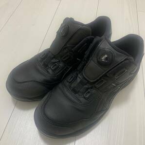 ヤフオク、フリマ同時出品　アシックス　安全靴　cp306 ブラック　黒　27.0