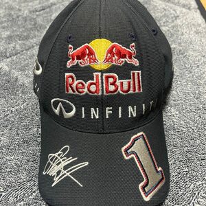 flexfit 激レア　限定　redbull キャップ　セバスチャン　ベッテル レッドブル cap バイク帽子