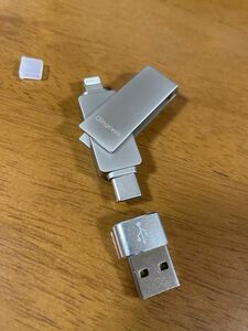 128GB USBメモリ　Lightning-USB(c)