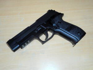 東京マルイ ガスブローバック SIG P226R(シグ P226レイル)