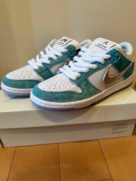 APRIL SKATEBOARDS × Nike SB Dunk Low