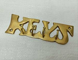 古い　真鍮製　KEYS キーフック　キーホルダー　鍵掛け　未使用