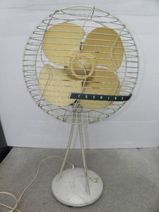  re-exhibition Toshiba electric fan moveable goods / Showa Retro Shibaura that time thing old tool Cafe . pavilion consumer electronics Vintage antique old former times 