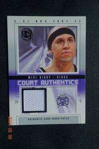 Mike Bibby 2004-05 Fleer E-XL Court Authentic #69/70