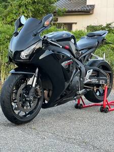 ホンダ CBR1000RR Abs 27125km 平成26年　SC59 ETC 付き 中古車体！動画有！茨城県! 全国配送可！書類あり！