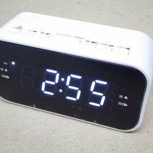 Kサま0012 WINTECH AM/FM クロックラジオ CR-X1WL ホワイトLED デジタル置時計 目覚まし時計 インテリア 家電 電化製品 とけいの画像1