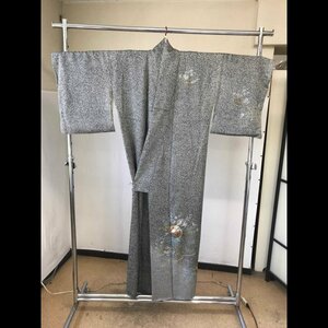 正絹 袷 絵羽付 身丈約１６９．５ｃｍ 裄約６９．５ｃｍ 付下げ 四季花 雪輪 箔置 白黒グレー たたき染 着物/269