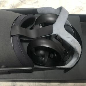 ☆送付無料☆ ☆美品☆ Oculus Quest (オキュラス クエスト)- 64GB VRヘッドマウントディスプレイ Meta Quest Oculus LINKの画像3