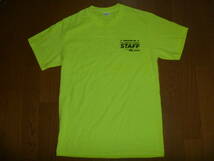 MENS' グリーンの MISAWA,AB,JAPANのEVENT STAFFの半袖T-シャツ　SMALL 181_画像1