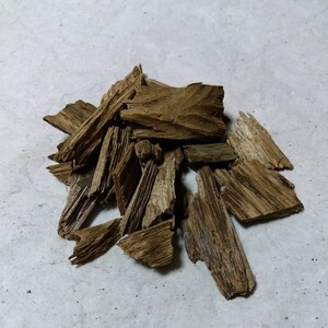【特選】沈香香木 聞香用 5.68g(伽羅沈香白檀) お香 香道具 茶道具 アロマ