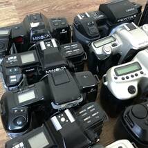 1スタ フィルムカメラ 26台 まとめ MINOLTA Nikon PENTAX MAMIYA 他 現状販売品 1円 24E ヱOA4_画像3