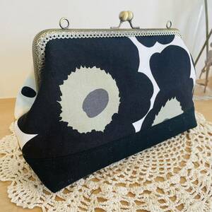 【現品限り】ハンドメイド がま口バッグ マリメッコ marimekko がま口ポーチ 母の日 ショルダーバッグ バッグ ハンドメイド プレゼント