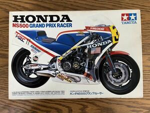 [ not yet constructed ]HONDA NS500 GRAND PRIX RACER Honda NS500 Grand Prix Racer 1/12 motorcycle series No.32 plastic model Tamiya 