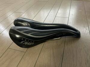 サドル SELLE SMP Hybrid　　　　　管J00125