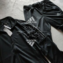 新品 正規品 adidas アディダス 上下セット セットアップ ジャージ 黒 ブラック チャコール 三本ライン 裾ファスナー付き 薄手 O XL_画像2