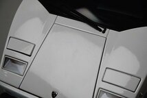 AUTOart オートアート 1/18 Lamborghini ランボルギーニ Countach カウンタック ホワイト ※本体のみ_画像7