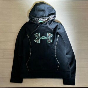 UNDER ARMOUR アンダーアーマー ビッグロゴマーク プルオーバー　パーカー フーディ ブラック　スウェット