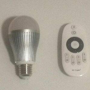 調光 調色 LED 電球 ライト 無線式 リモコン