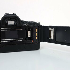 (A1)1円～ Canon EOS 650 / CANON ZOOM LENS EF 35-70mm 1:3.5-4.5 キャノン フィルムカメラ AF 一眼レフ 動作未確認 ジャンク品の画像9