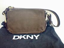 DKNY ハンドバック（スウェード・こげ茶）_画像1