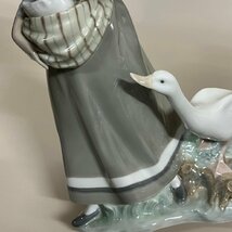 LLADRO リヤドロ ガチョウと少女 4815 陶器人形 フィギュリン 置物 オブジェ インテリア　051110w/T19（80）_画像7