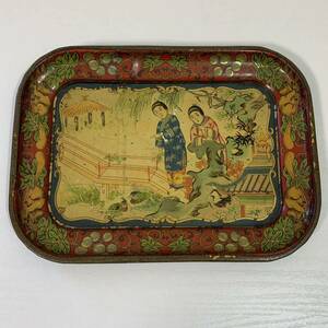 中国製 ブリキトレー 唐人 骨董 器皿 時代物 古美術 中国 当時物 旧家 23cmX17cm レトロ アンティーク