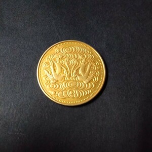 . ten thousand jpy gold coin heaven .. under .. rank 60 year memory gold coin Japan gold coin 
