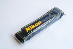 【未使用品】Nikon 純正ストラップ 黒 × 黄文字 カメラストラップ ブラック イエロー