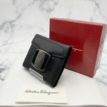 ●【売り切り】美品 Salvatore Ferragamoサルヴァトーレフェラガモ 三つ折り財布 レザー ブラック ブランド財布 箱付属_画像1