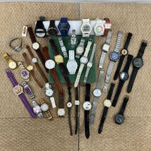 ●【売り切り】腕時計37本大量まとめ！CASIO カシオG-SHOCK SEIKO セイコー MAJESTA CREDOR クレドールck SWAROVSKI FOSSIL etc..._画像10