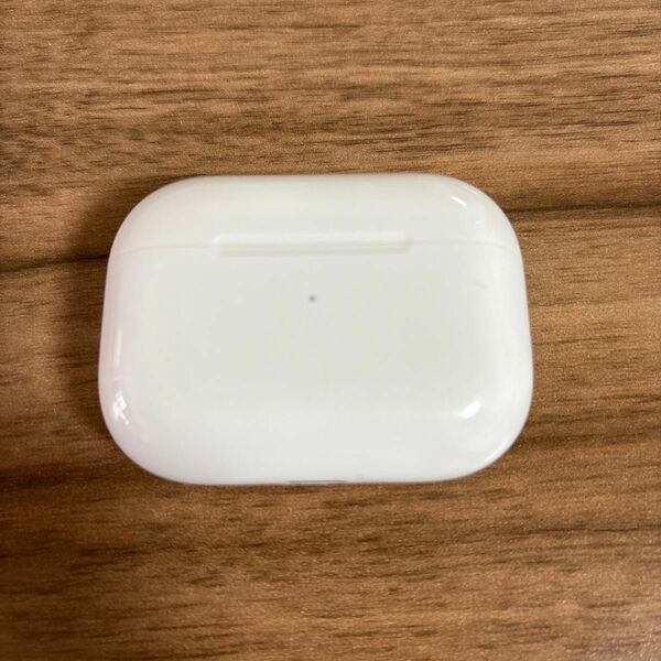 AirPods Pro 第1世代 （左耳良好、右耳ノイズあり）