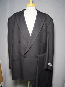 (ac) 2257001-2-X5L 秋冬 ダブル4ツボタン ツータック スーツ キングサイズ ビッグサイズ チャコール グレー ストライプ メンズ ビジネス