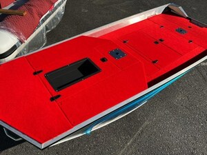 送料込！デッキ加工用にワイドな 2m x 4m/BEE軽量マリンカーペット/選べるカラー/裏地ラバー無し、貼りやすくて軽い！