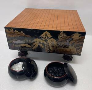 【ST18992MY】中古 柳山 作 楼閣山水金蒔絵 碁盤 碁笥 碁石 一式 古美術品 漆芸碁盤 漆器 工芸品 ミニチュア 厚み:約8cm ※長期保管品