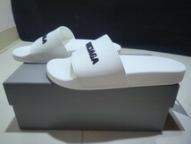 正規品 新品 未使用 BALENCIAGA バレンシアガ POOL SLIDE RUBBER LOGO SANDAL プール スライド ラバー ロゴ サンダル 565826 W1S83 9034_画像4