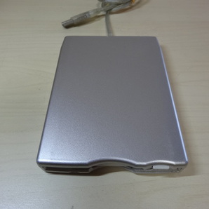 [送料無料 即決] Mitsumi ミツミ USB フロッピーディスクドライブ D353FUE USED